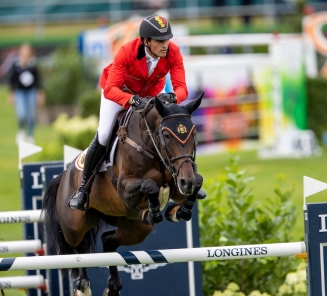 Nicola Philippaerts en Katanga v/h Dingeshof