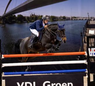 GP Lier: Strijd tussen Allen-broers gewonnen door Harry met de door Dirk Govaerts gefokte Izzy vd Wateringhoeve