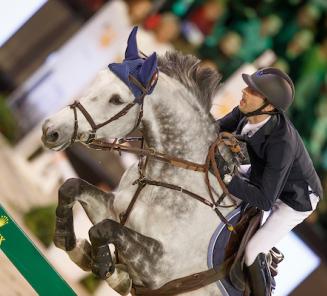 Pieter Devos & Cicero Van Paemel-dochter Julyssi van Orti 2de in GP Gent