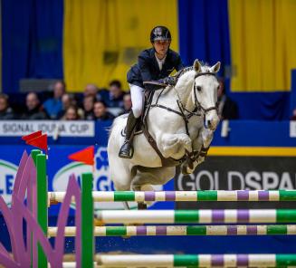 La Luna Hidalgo J&F (foto) en Lady-A Ter Putte scoren in Dortmund